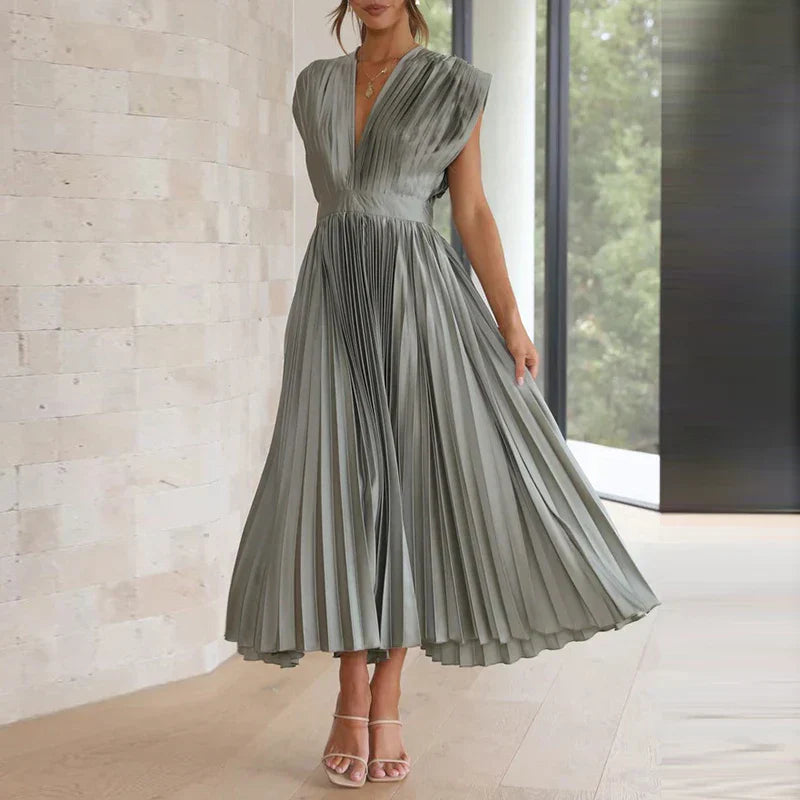 L’abito Giada  - Lange geplisseerde jurk met ceintuur